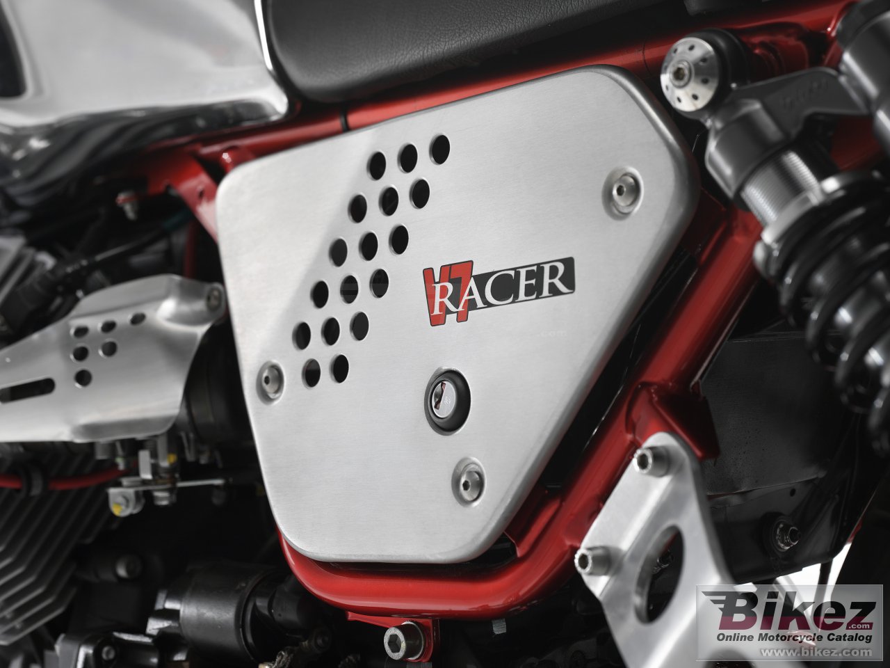Thumbnail for Moto Guzzi V7 Racer 2011