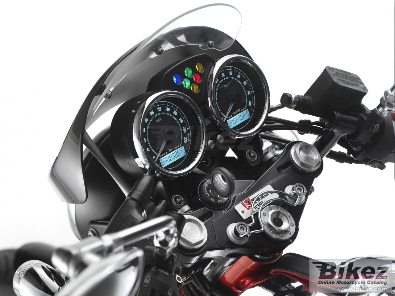 Thumbnail for Moto Guzzi V7 Racer 2011