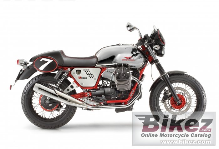 Moto Guzzi V7 Racer