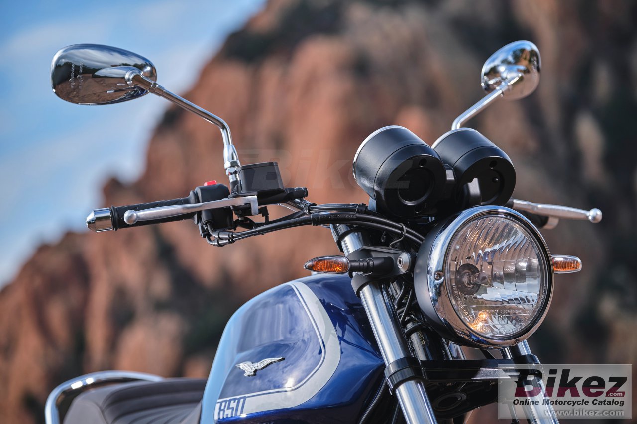Thumbnail for Moto Guzzi V7 Special 850 2023