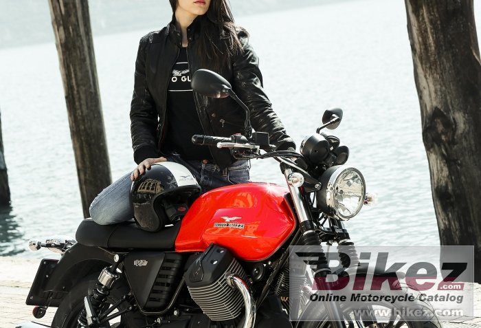 Thumbnail for Moto Guzzi V7 Stone 2015