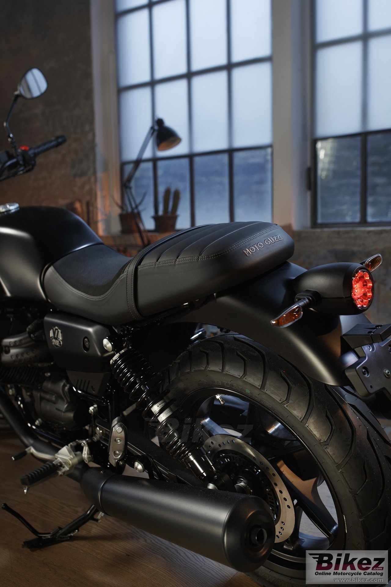 Thumbnail for Moto Guzzi V7 Stone 2021