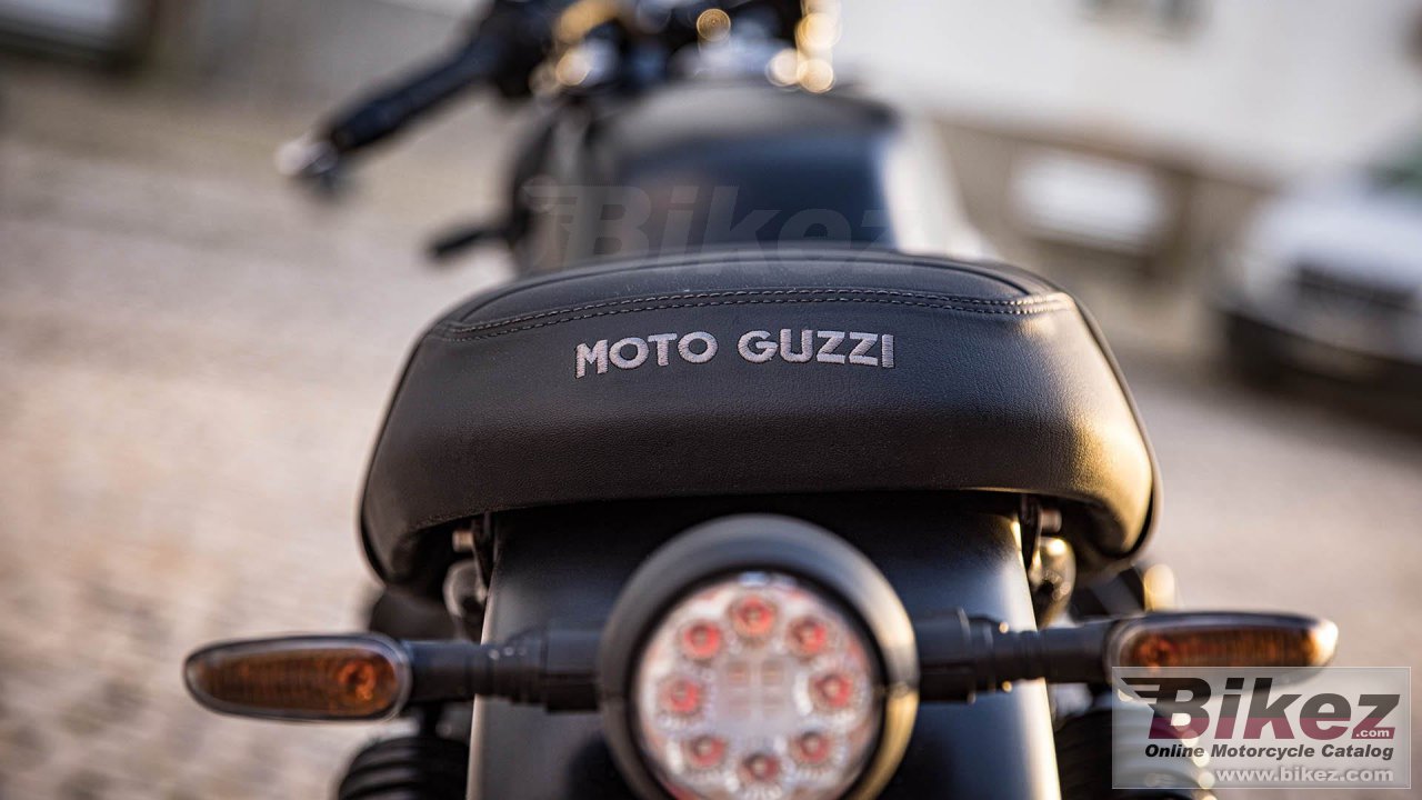 Thumbnail for Moto Guzzi V7 Stone 2022
