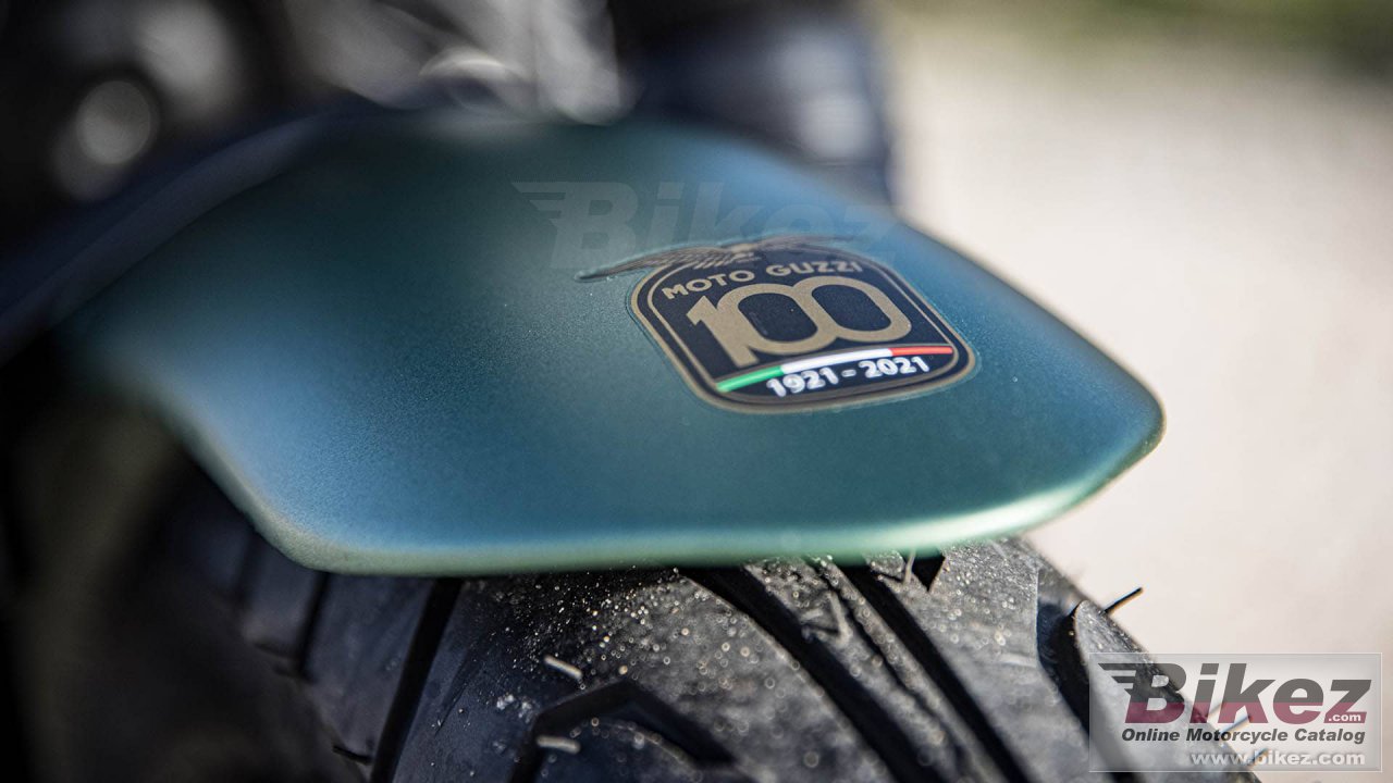 Thumbnail for Moto Guzzi V7 Stone Centenario 2021
