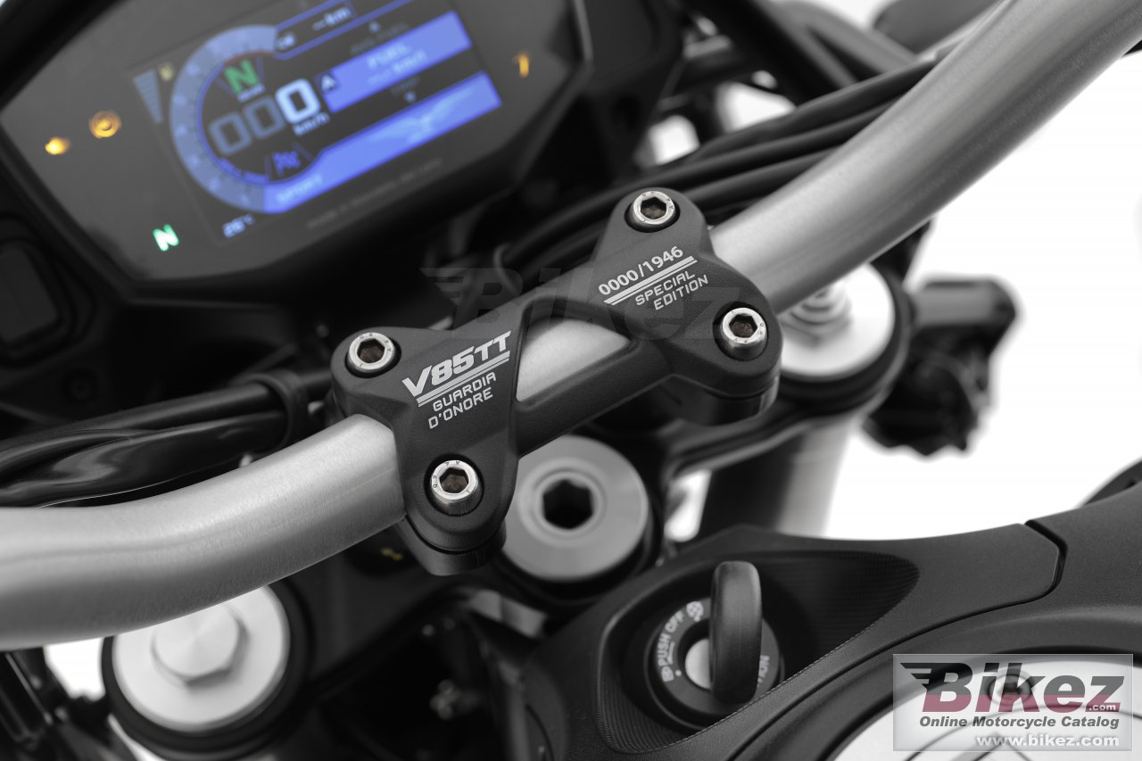 Thumbnail for Moto Guzzi V85 TT Guardia dOnore 2022