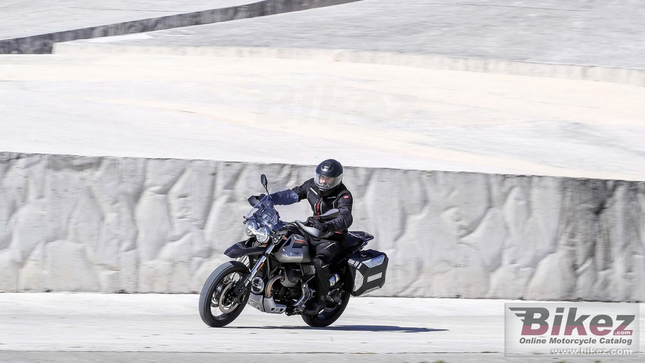 Thumbnail for Moto Guzzi V85 TT Travel 2023