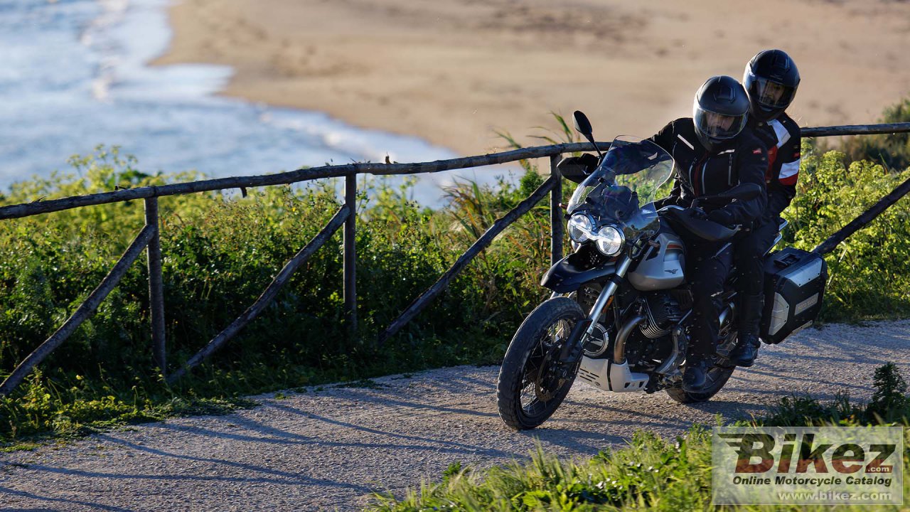 Thumbnail for Moto Guzzi V85 TT Travel 2023