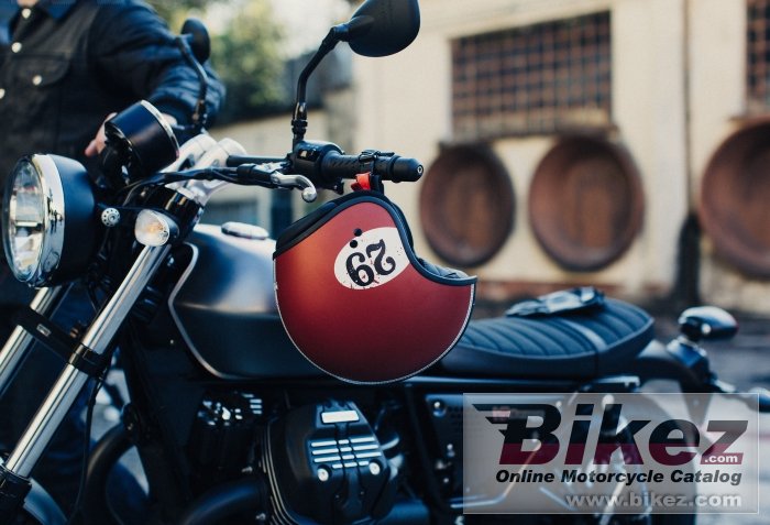 Thumbnail for Moto Guzzi V9 Bobber 2017