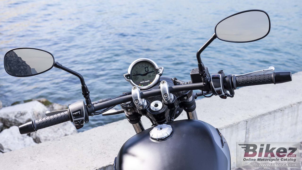 Thumbnail for Moto Guzzi V9 Bobber 2023