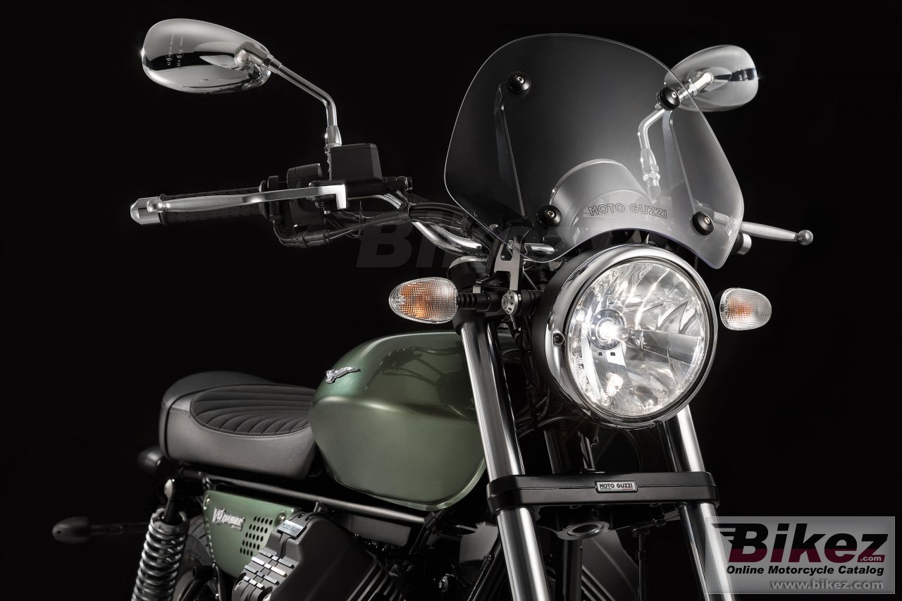 Thumbnail for Moto Guzzi V9 Roamer 2018