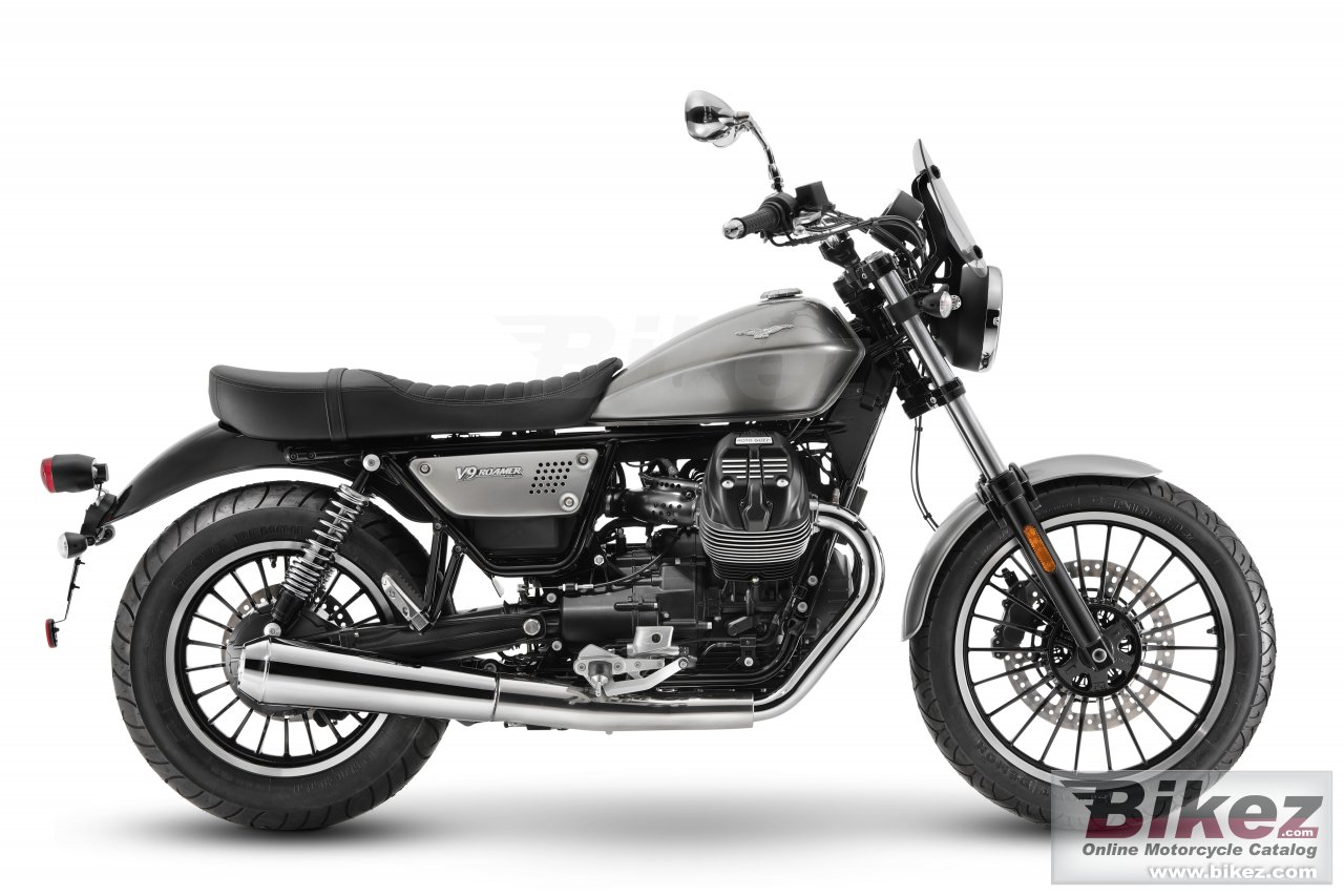 Thumbnail for Moto Guzzi V9 Roamer 2021