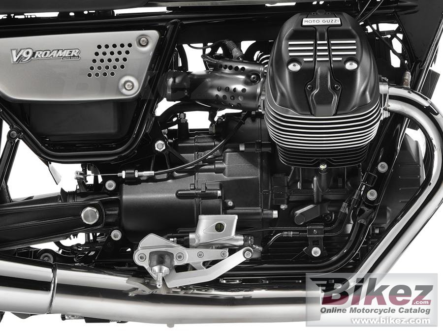 Thumbnail for Moto Guzzi V9 Roamer 2023