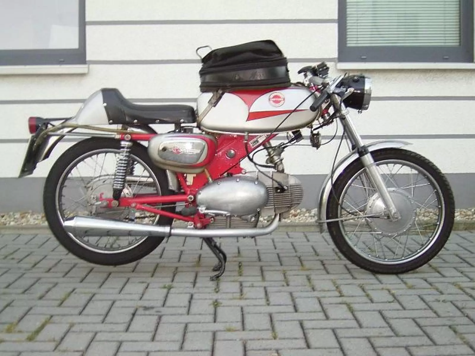Motobi 254