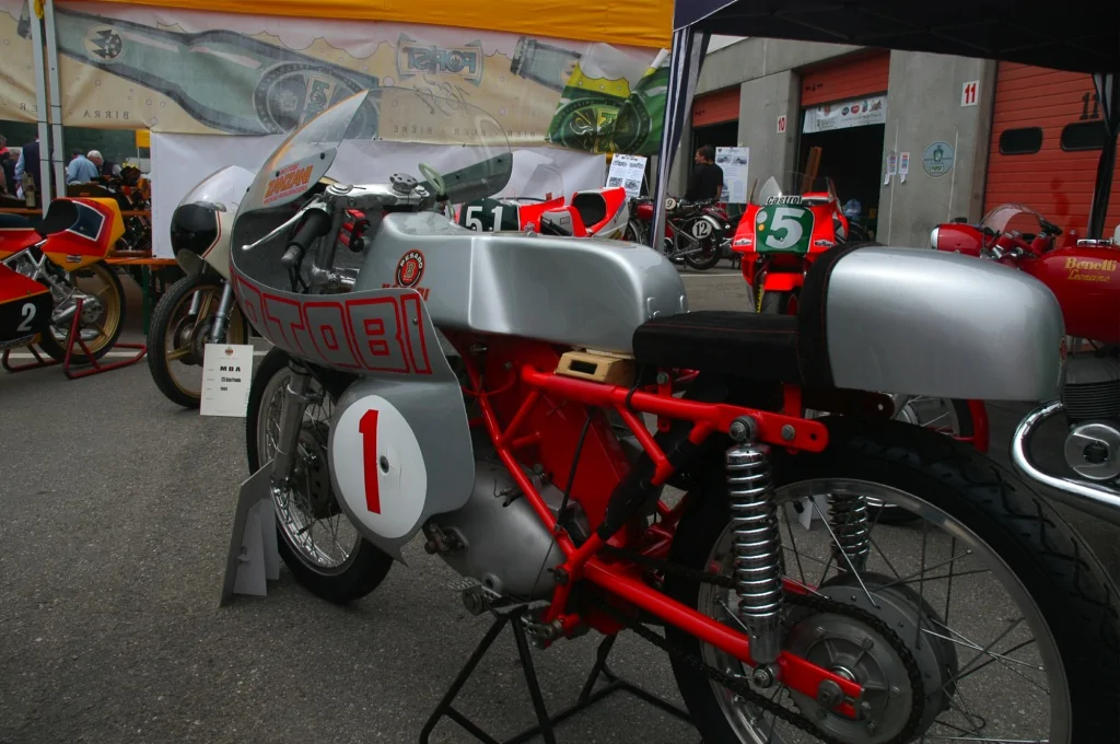 Thumbnail for Motobi Zanzani 250 6 Tiranti 2011