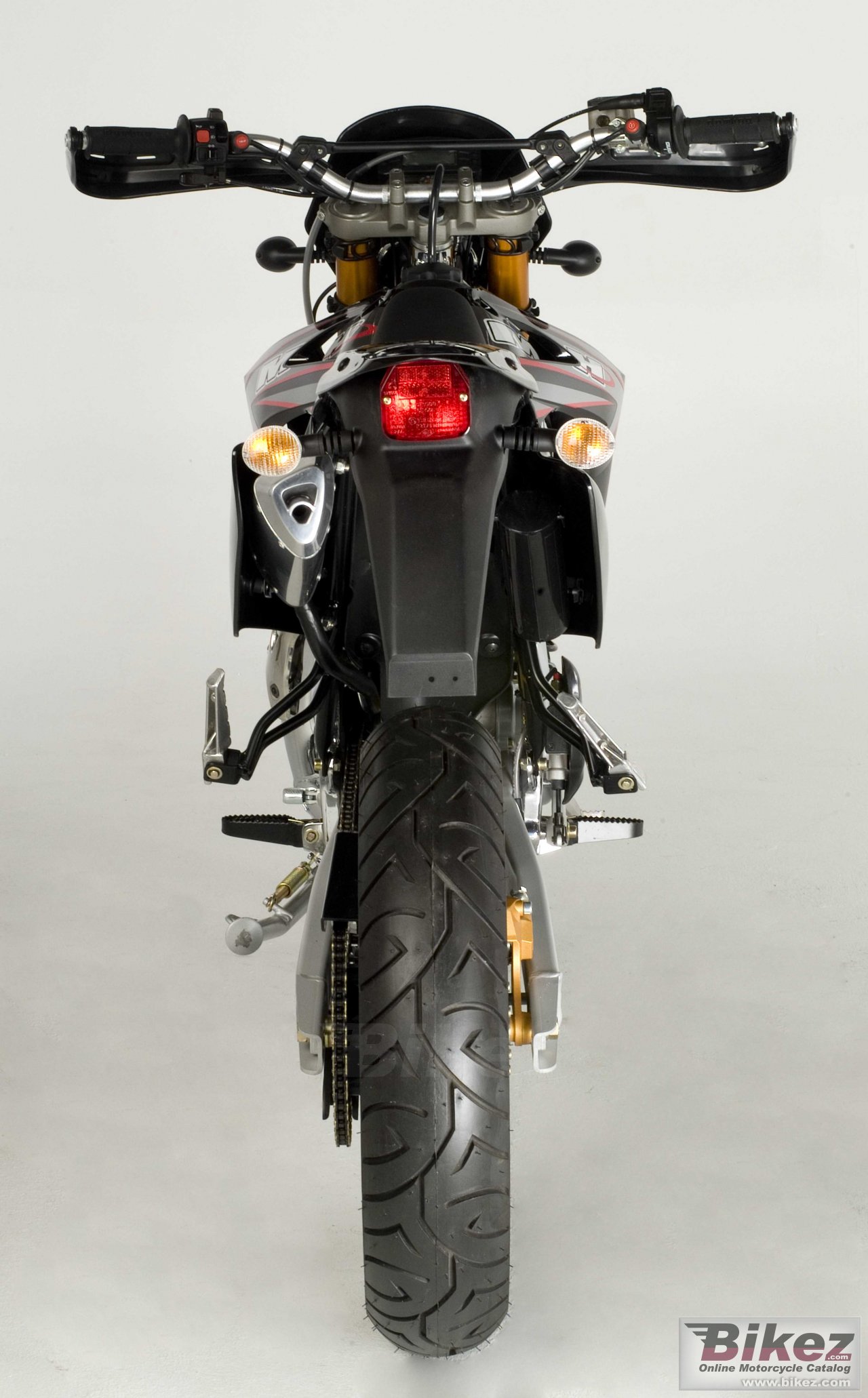 Thumbnail for Motorhispania Black Line SM 50 2010