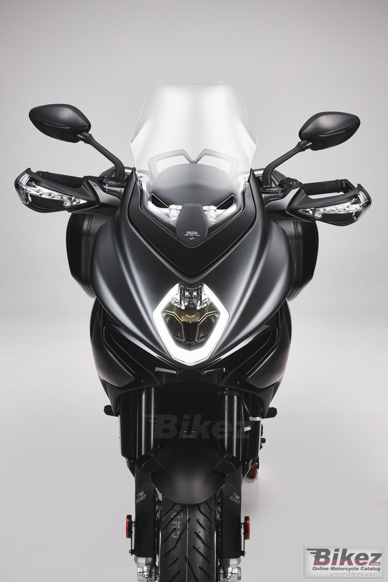 Thumbnail for MV Agusta Turismo Veloce Lusso SCS 800 2022