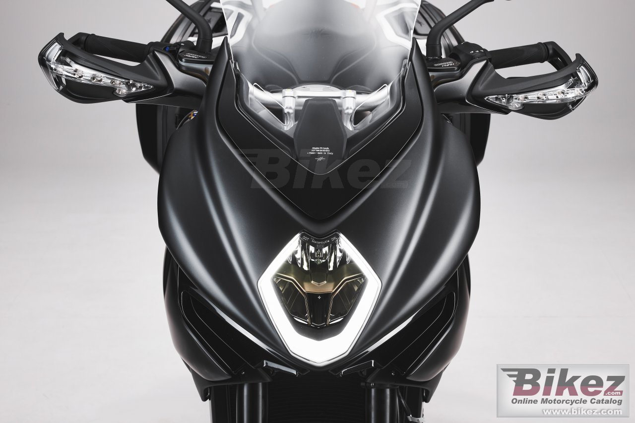Thumbnail for MV Agusta Turismo Veloce Lusso SCS 800 2022