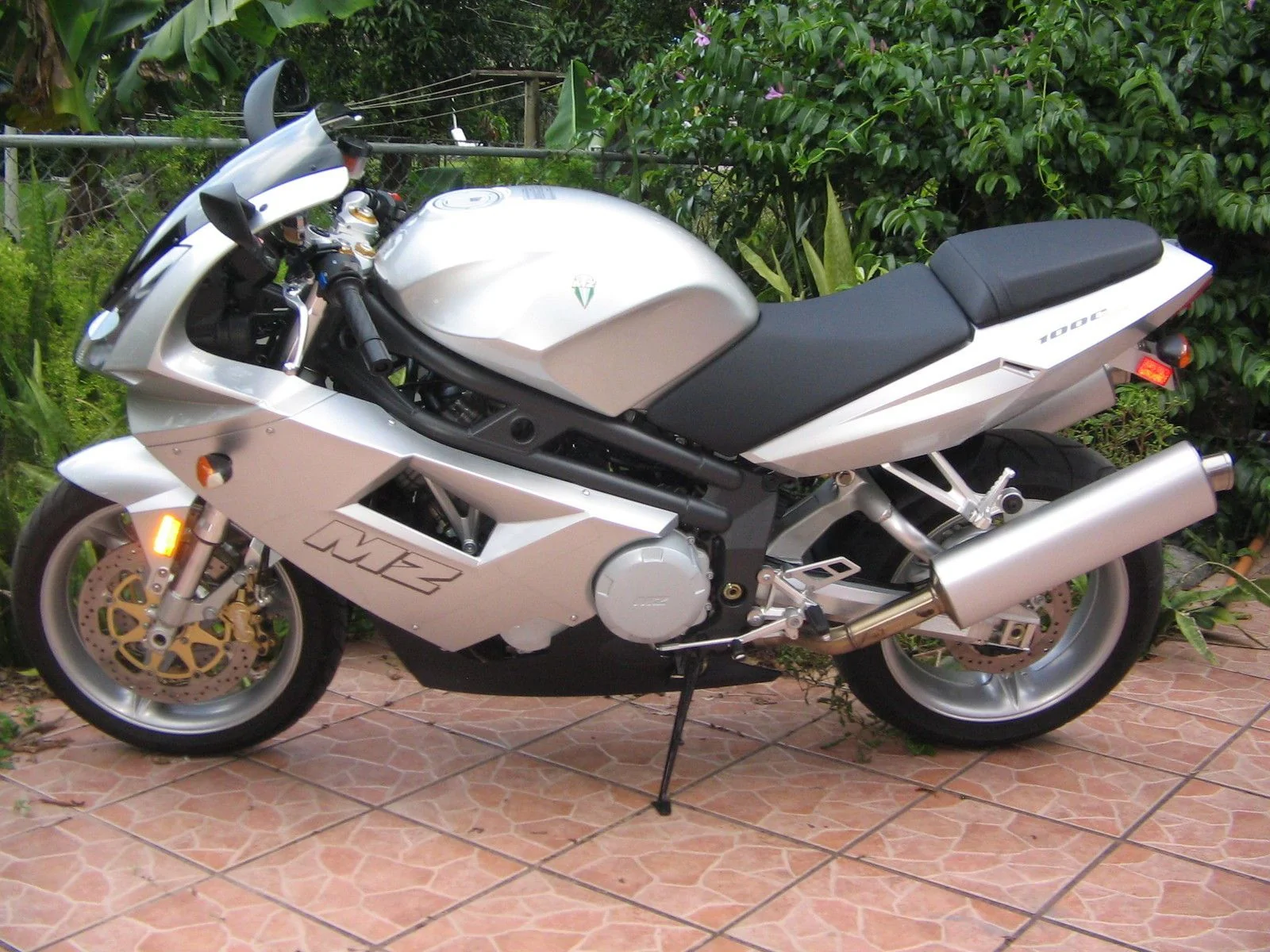 MZ 1000S