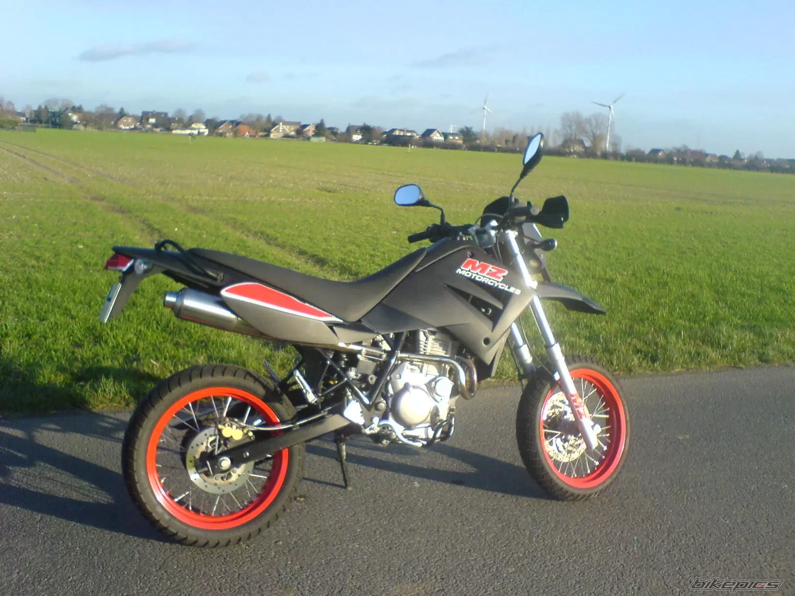 MZ SM 125 Gangsta