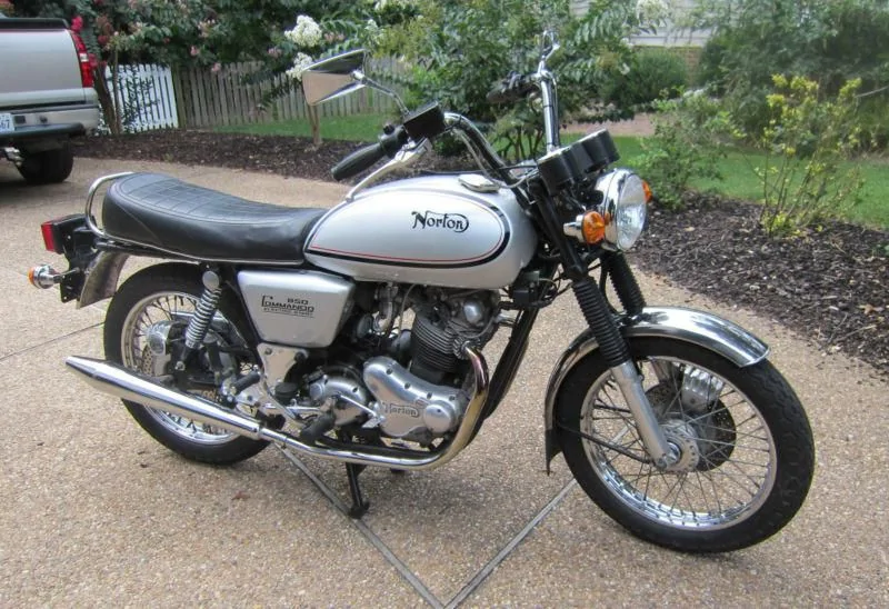 Thumbnail for Norton Commando 850 Interstate MK 3 1976