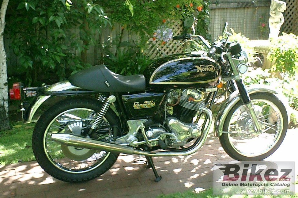 Norton Commando 850 Interstate MK 3