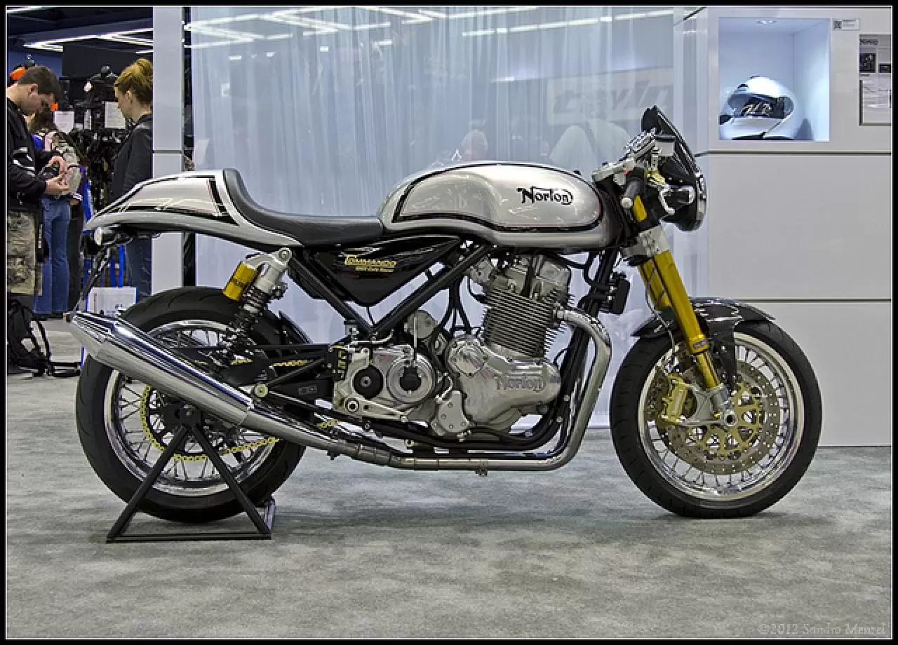 Thumbnail for Norton Commando 961 Cafe Racer 2011