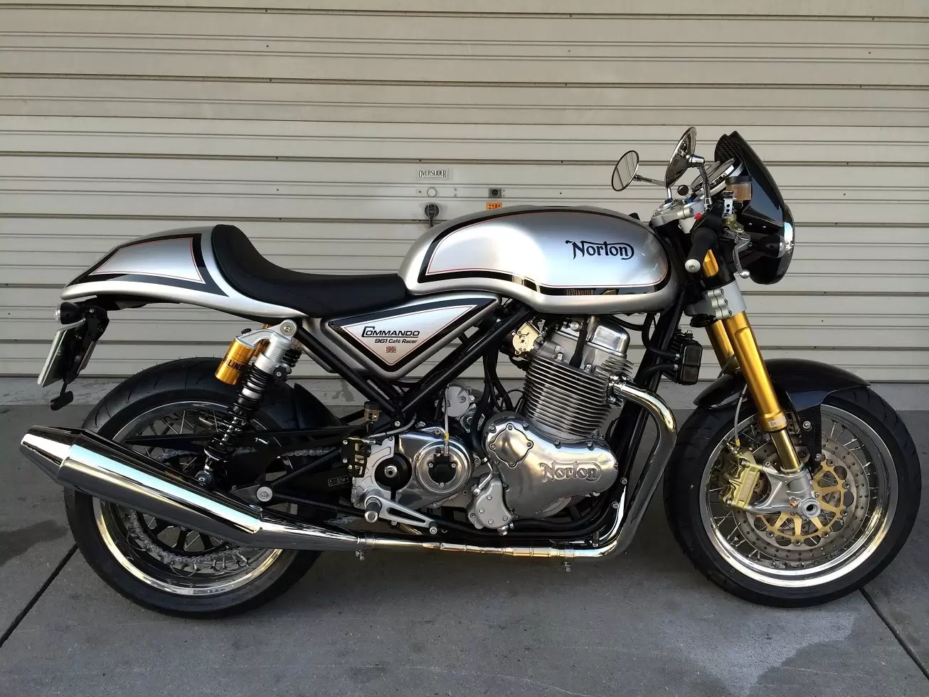 Thumbnail for Norton Commando 961 Cafe Racer Mk II 2019