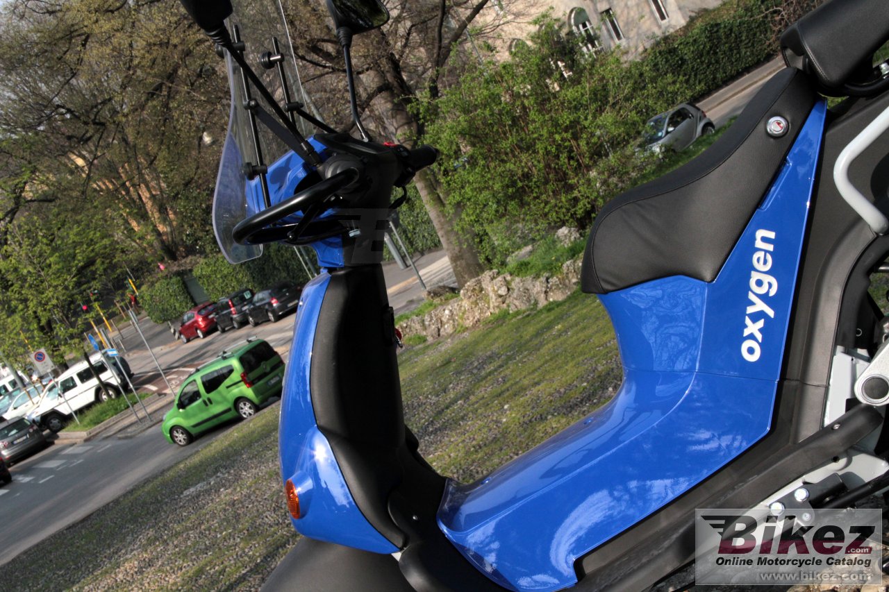 Thumbnail for Oxygen CargoScooter 2012