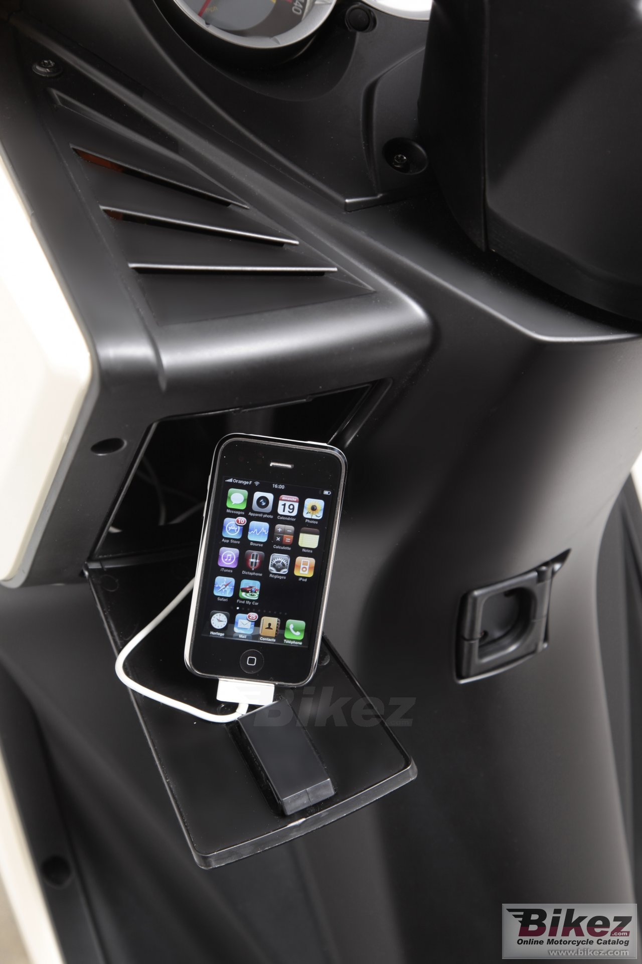 Thumbnail for Peugeot Citystar 125 2012