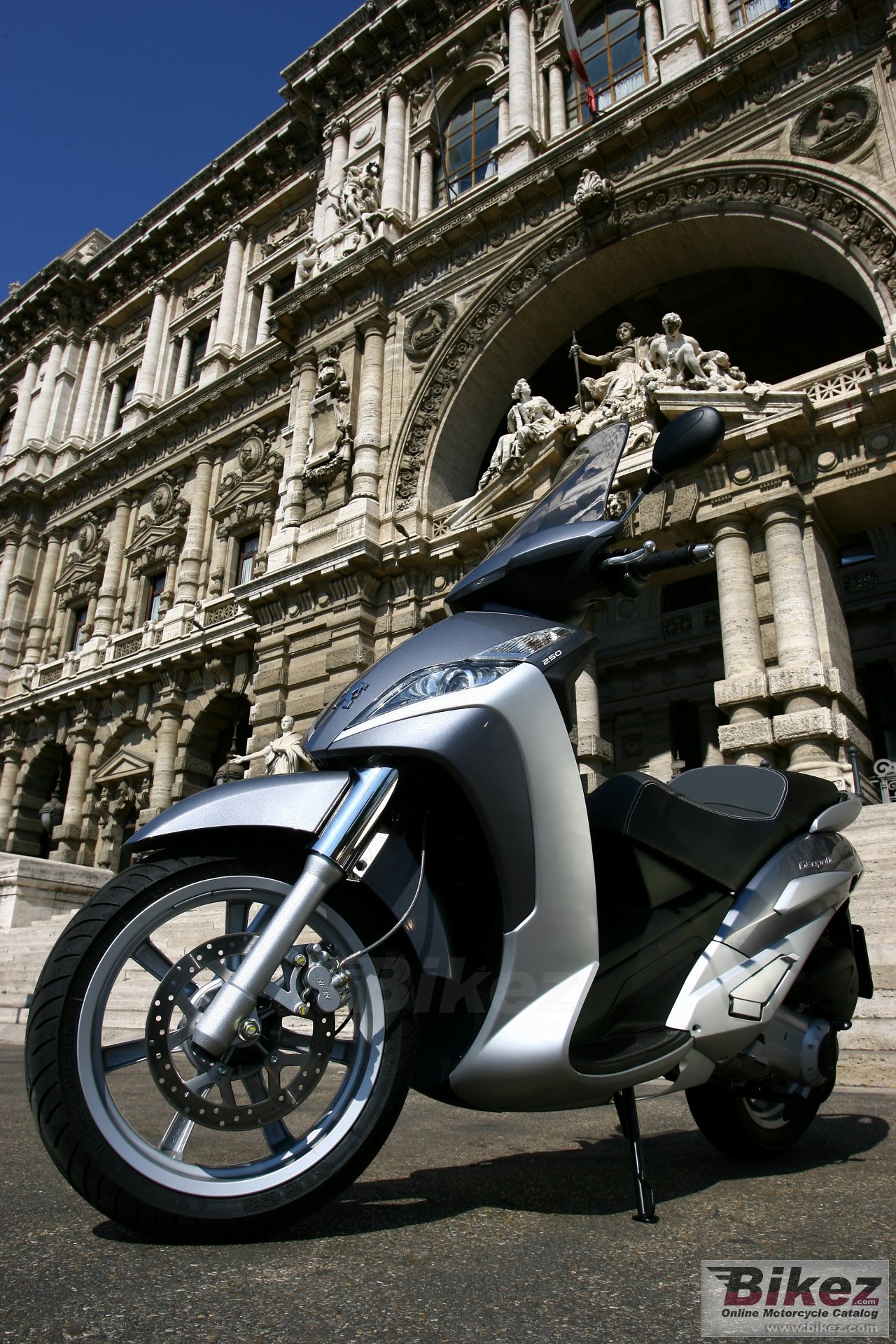 Thumbnail for Peugeot Geopolis 250 Exec. 2007