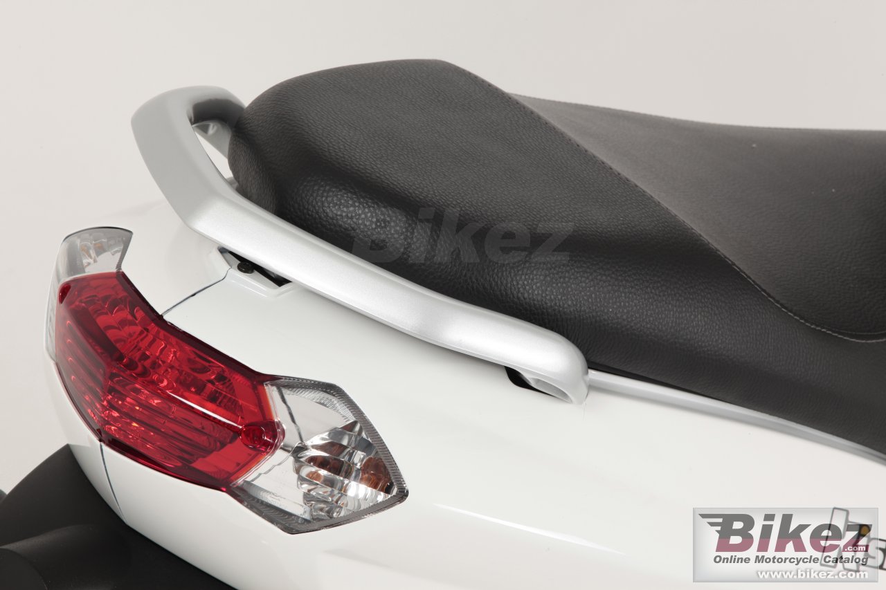 Thumbnail for Peugeot Kisbee 50 2012
