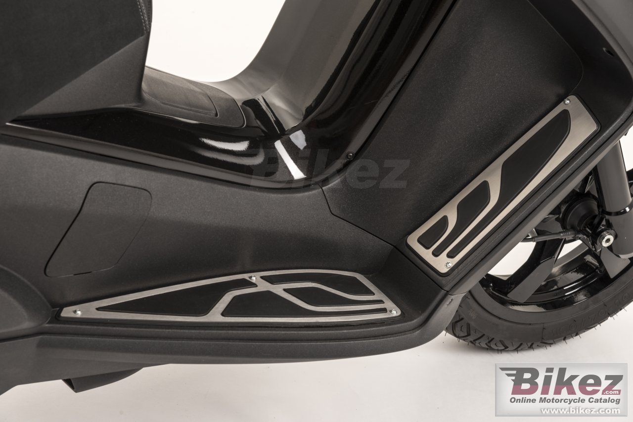 Thumbnail for Peugeot Satelis Evo 125 2016