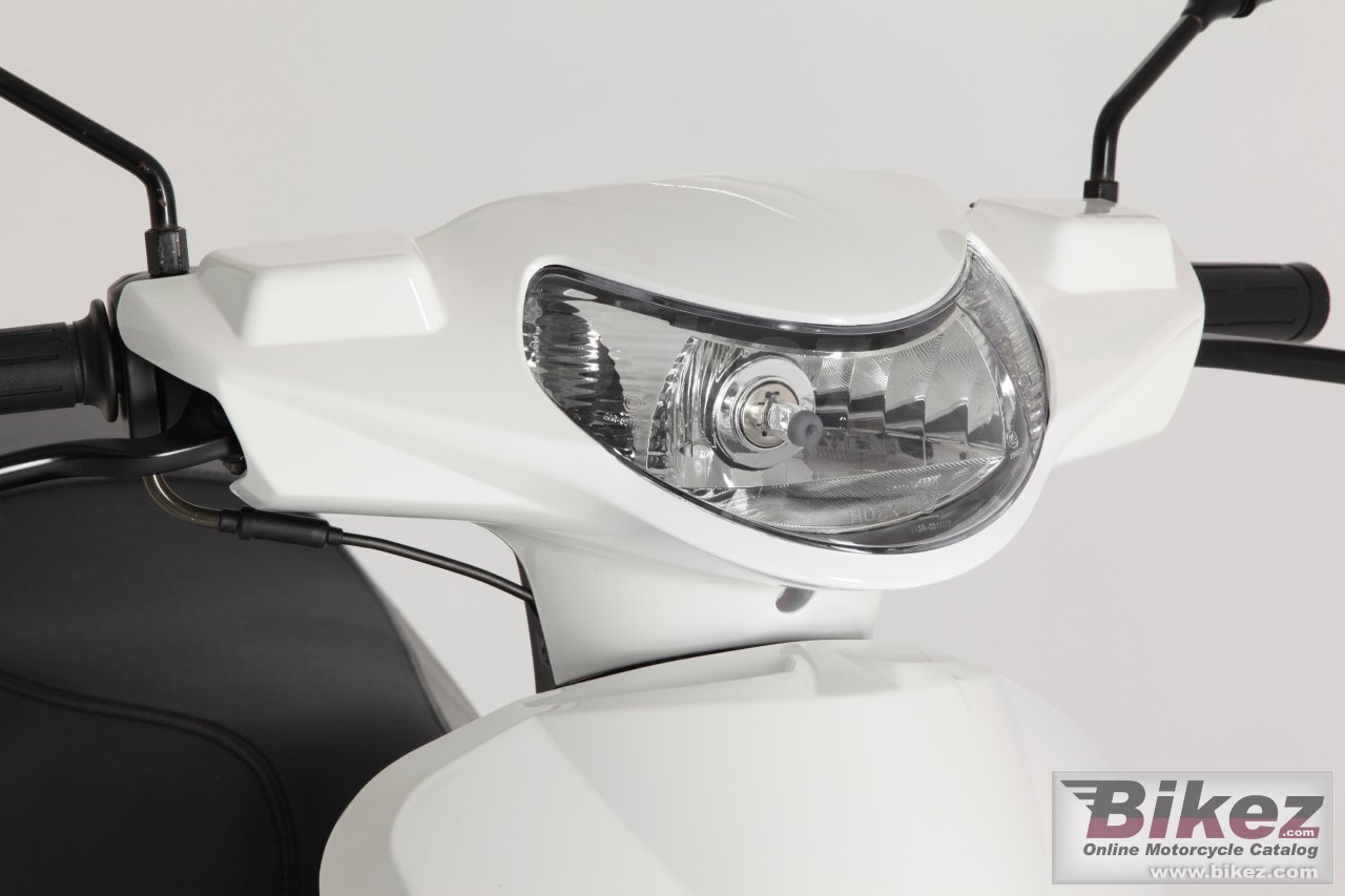 Thumbnail for Peugeot V-Clic 50 2012