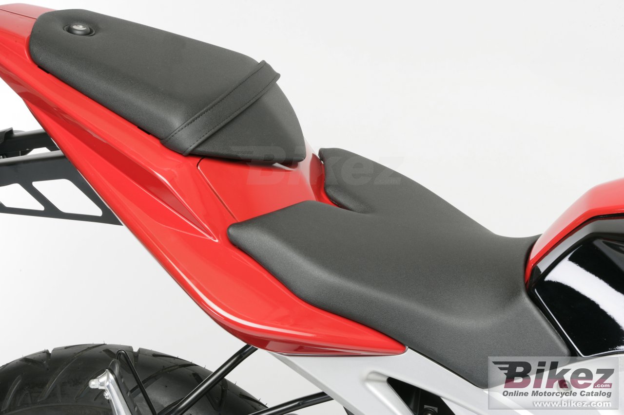 Thumbnail for Peugeot XR7 2012