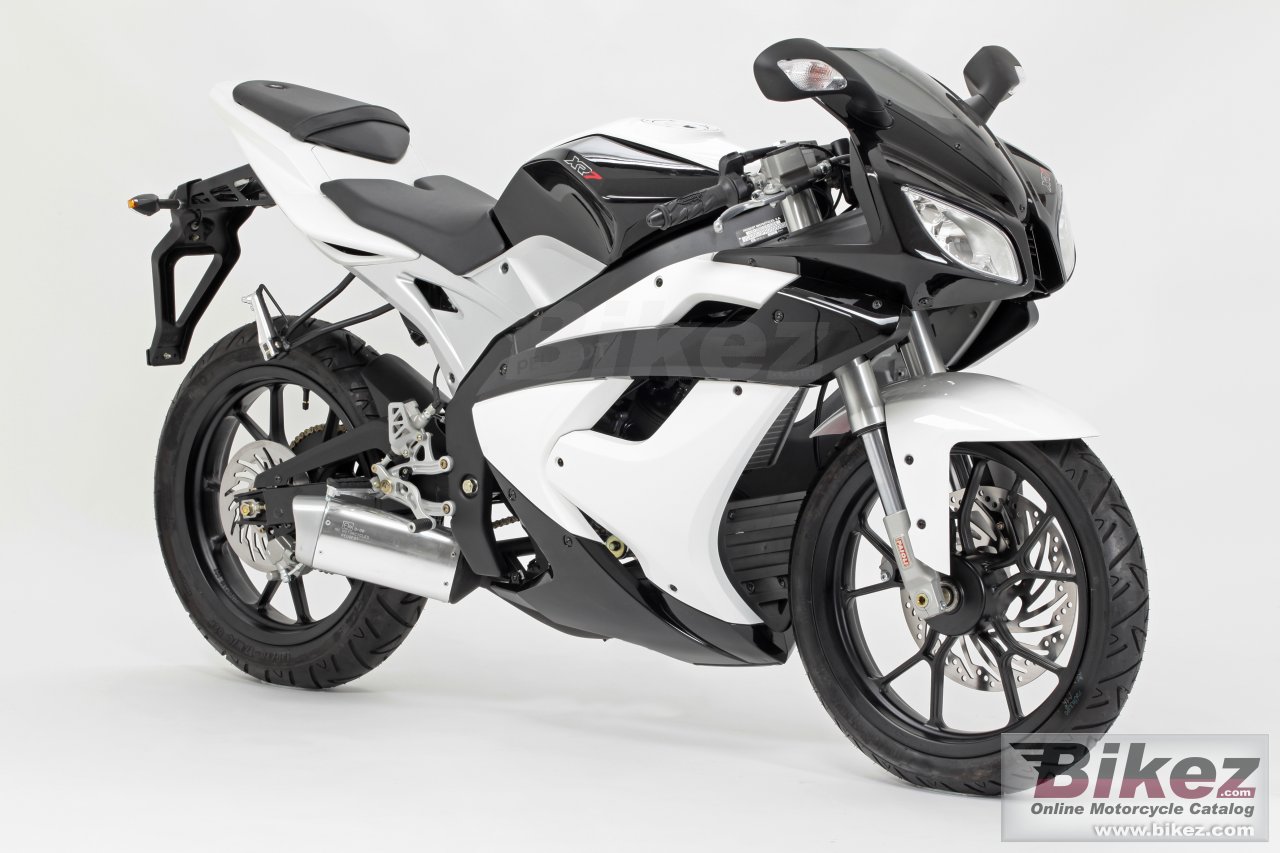 Thumbnail for Peugeot XR7 2012
