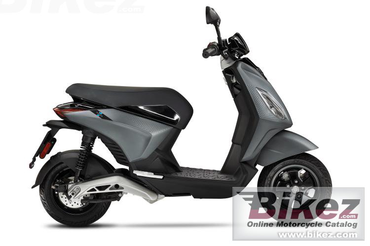 Thumbnail for Piaggio 1 Active 2023