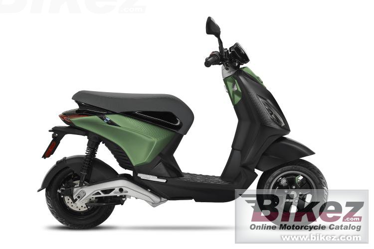 Thumbnail for Piaggio 1 Active 2023