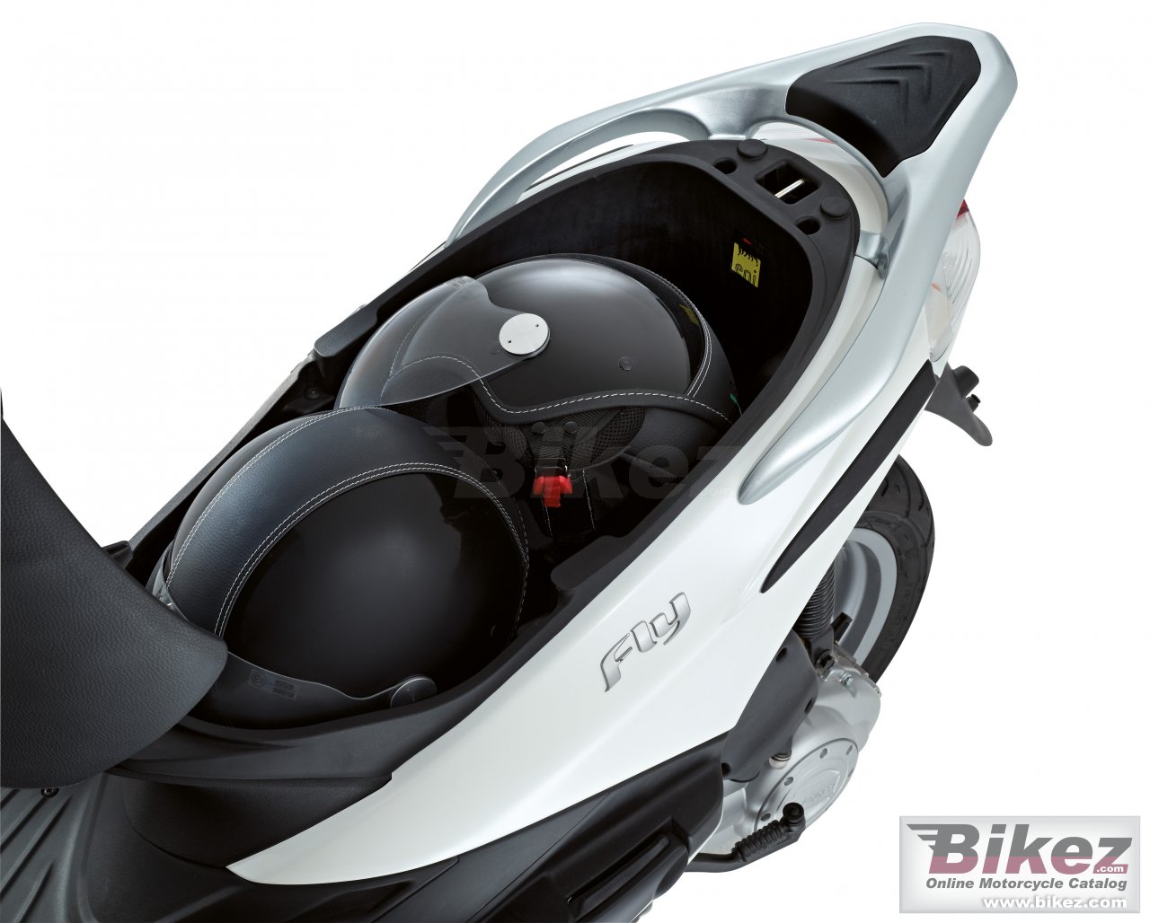 Thumbnail for Piaggio Fly 50 4V 2013