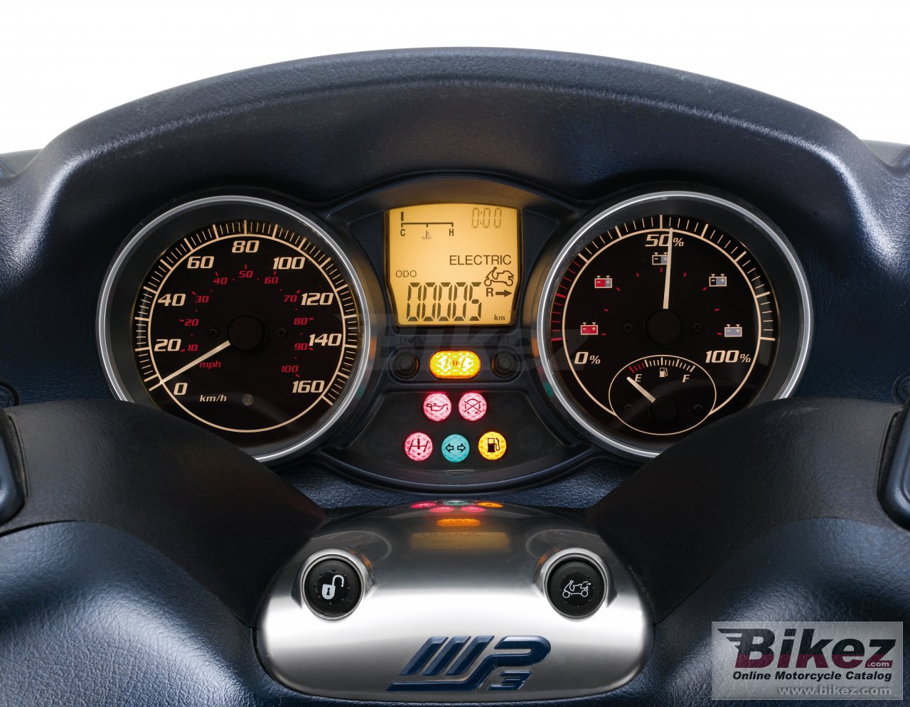 Thumbnail for Piaggio MP3 125 Hybrid 2011