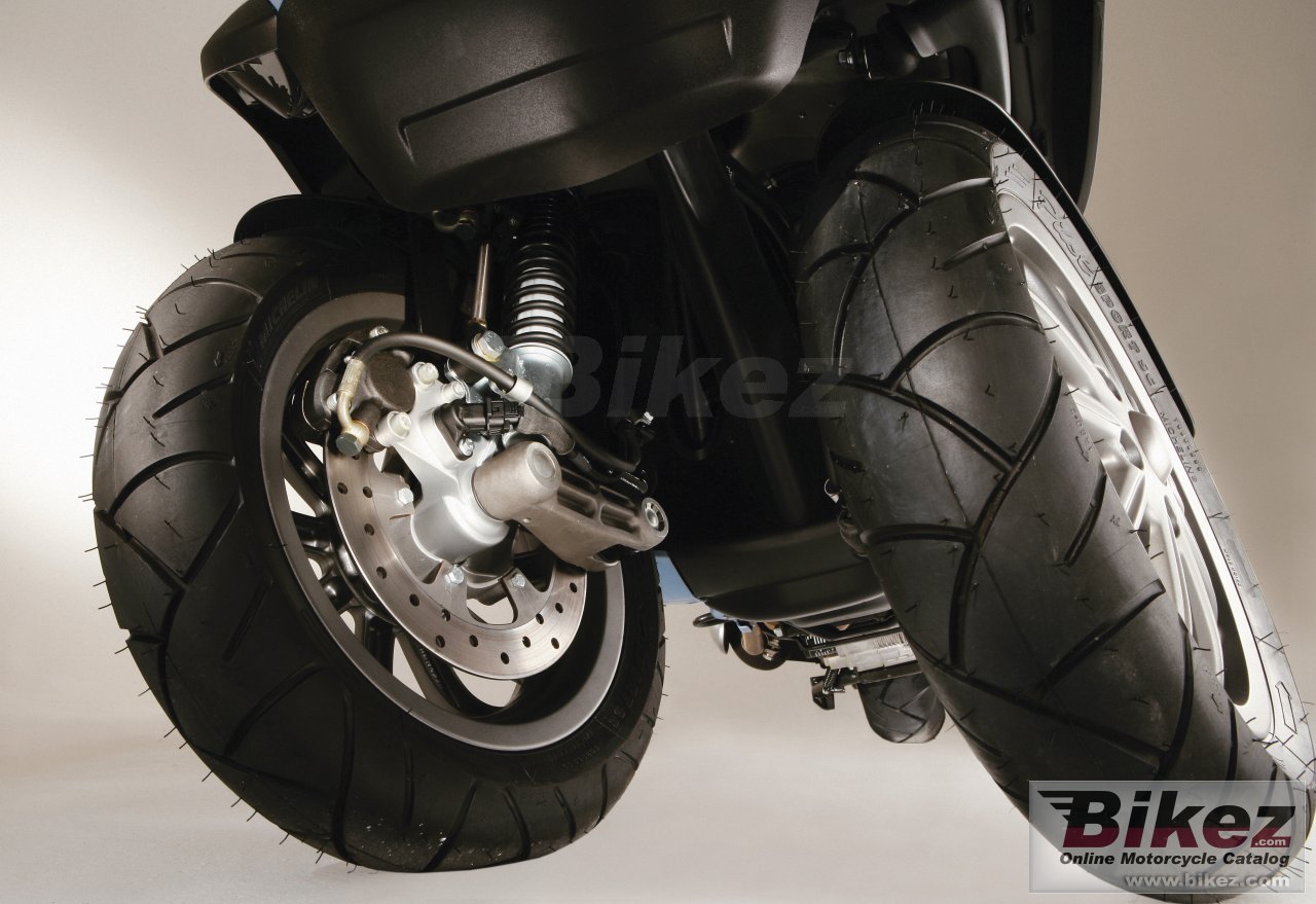 Thumbnail for Piaggio MP3 250 2008