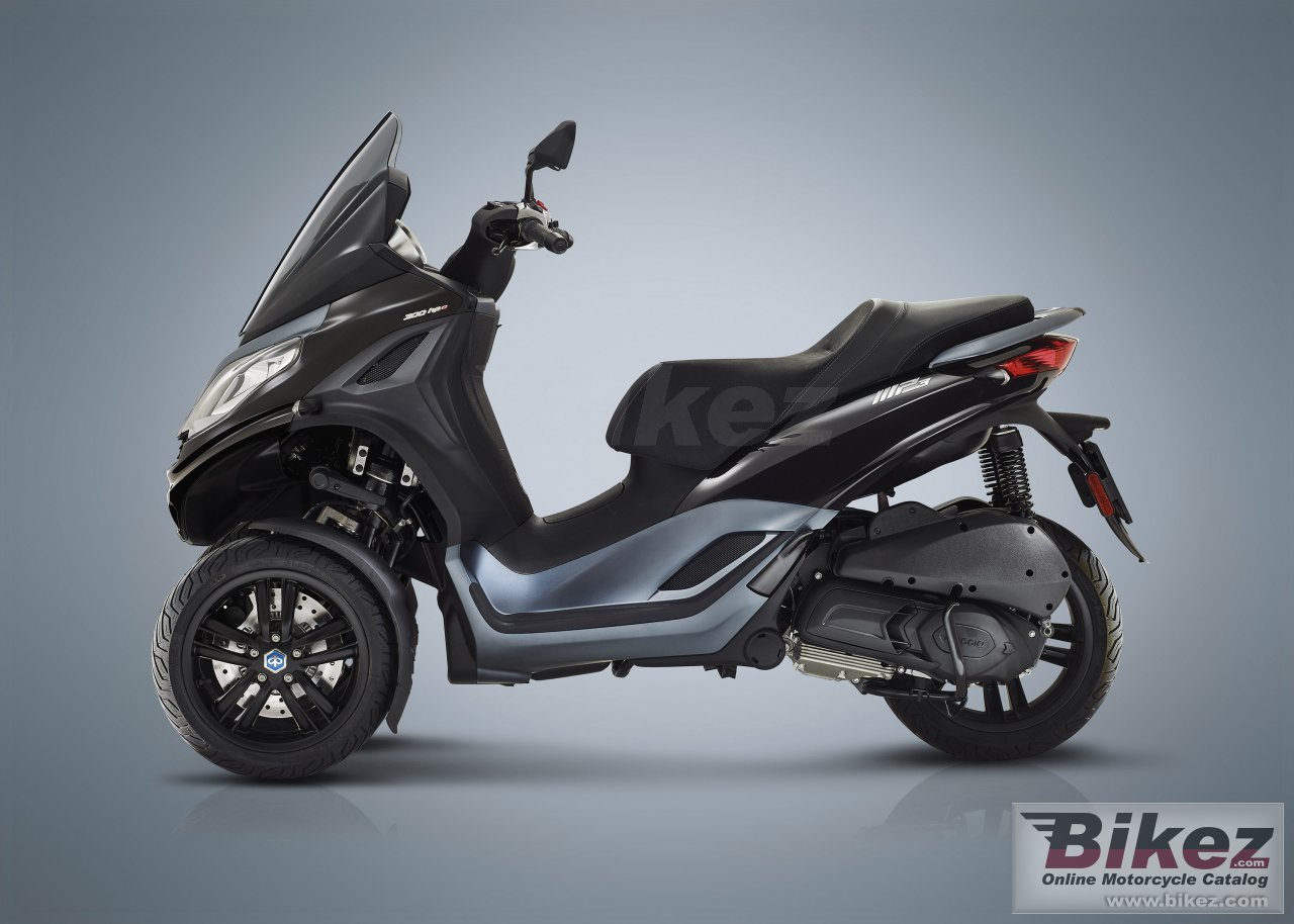 Thumbnail for Piaggio MP3 300 hpe 2020