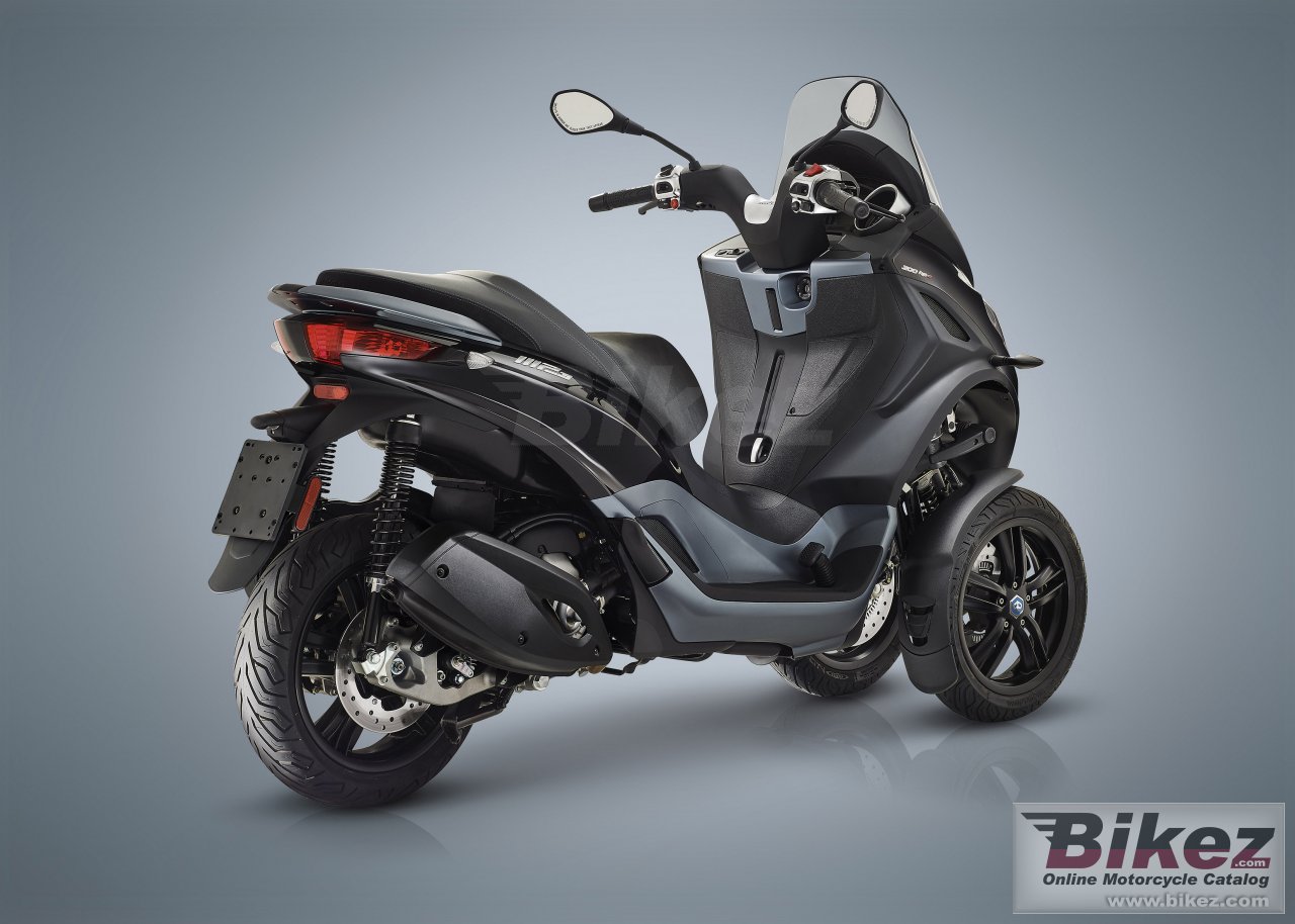 Thumbnail for Piaggio MP3 300 hpe 2020