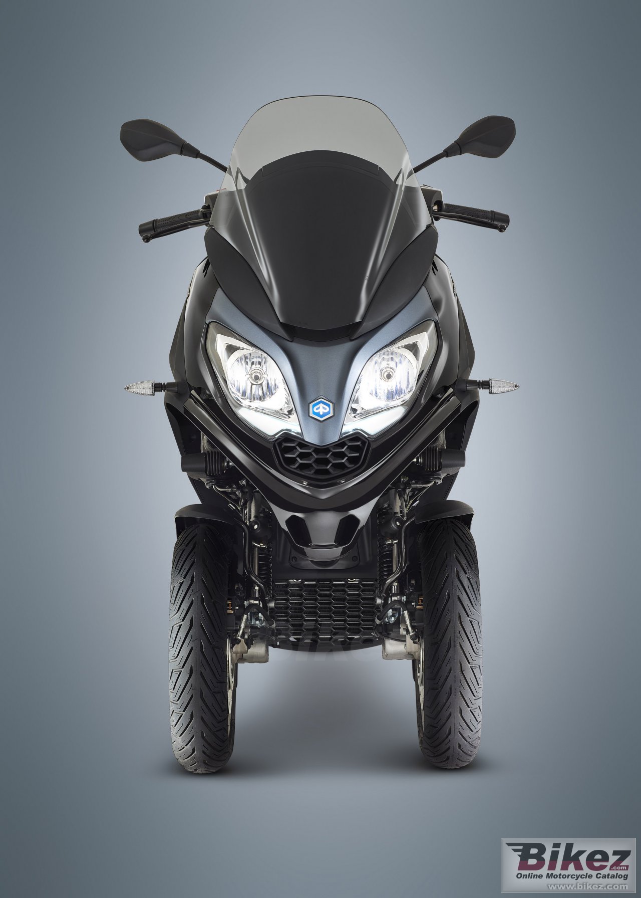 Thumbnail for Piaggio MP3 300 hpe 2020