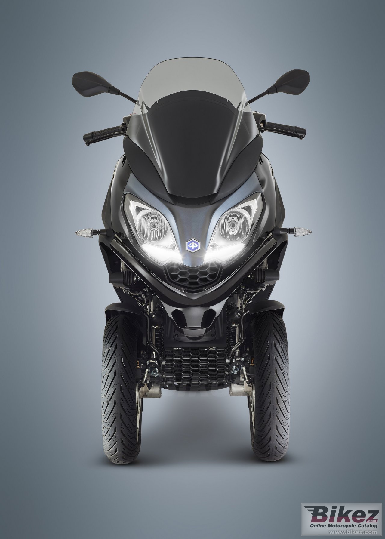Thumbnail for Piaggio MP3 300 hpe 2020