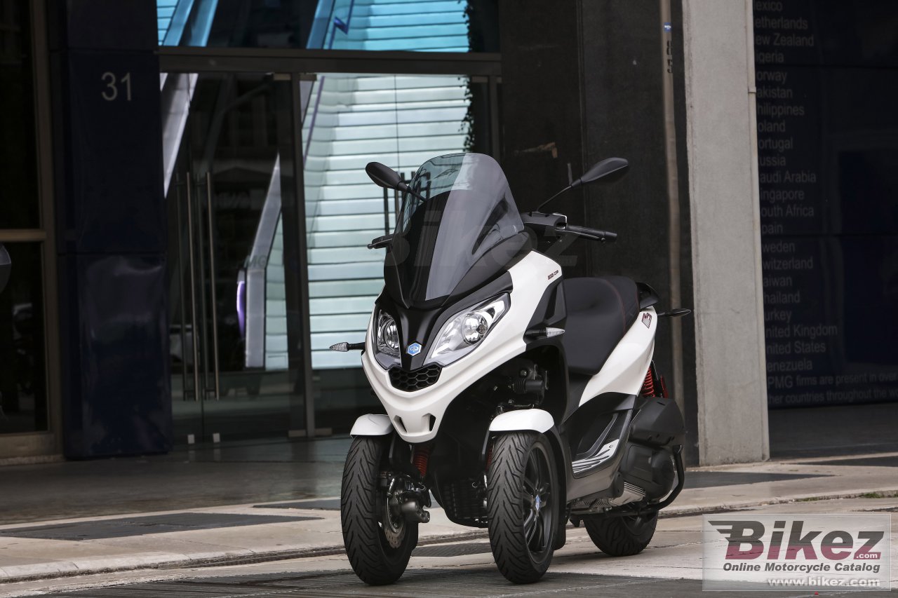 Thumbnail for Piaggio MP3 300 hpe Sport 2020