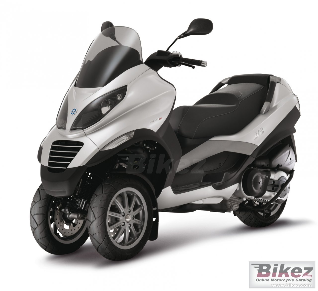 Piaggio MP3 400