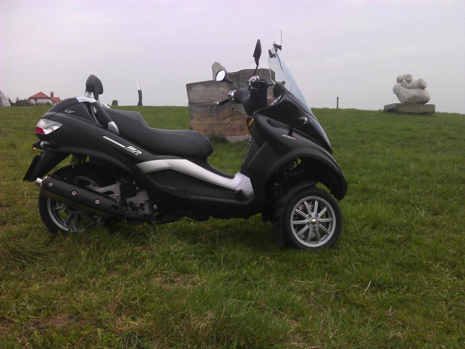 Thumbnail for Piaggio MP3 400 LT 2010