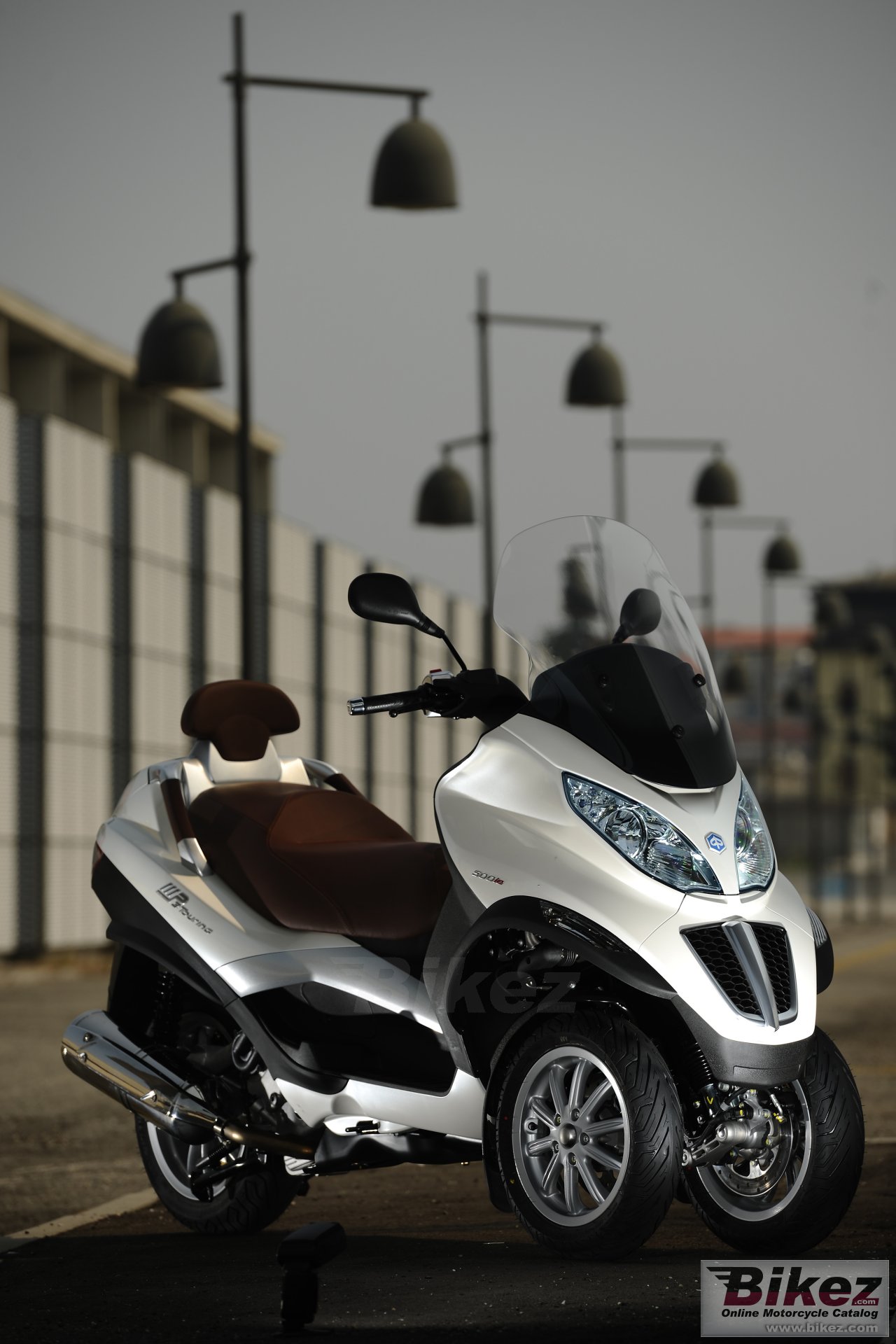 Thumbnail for Piaggio MP3 Business 500 2012
