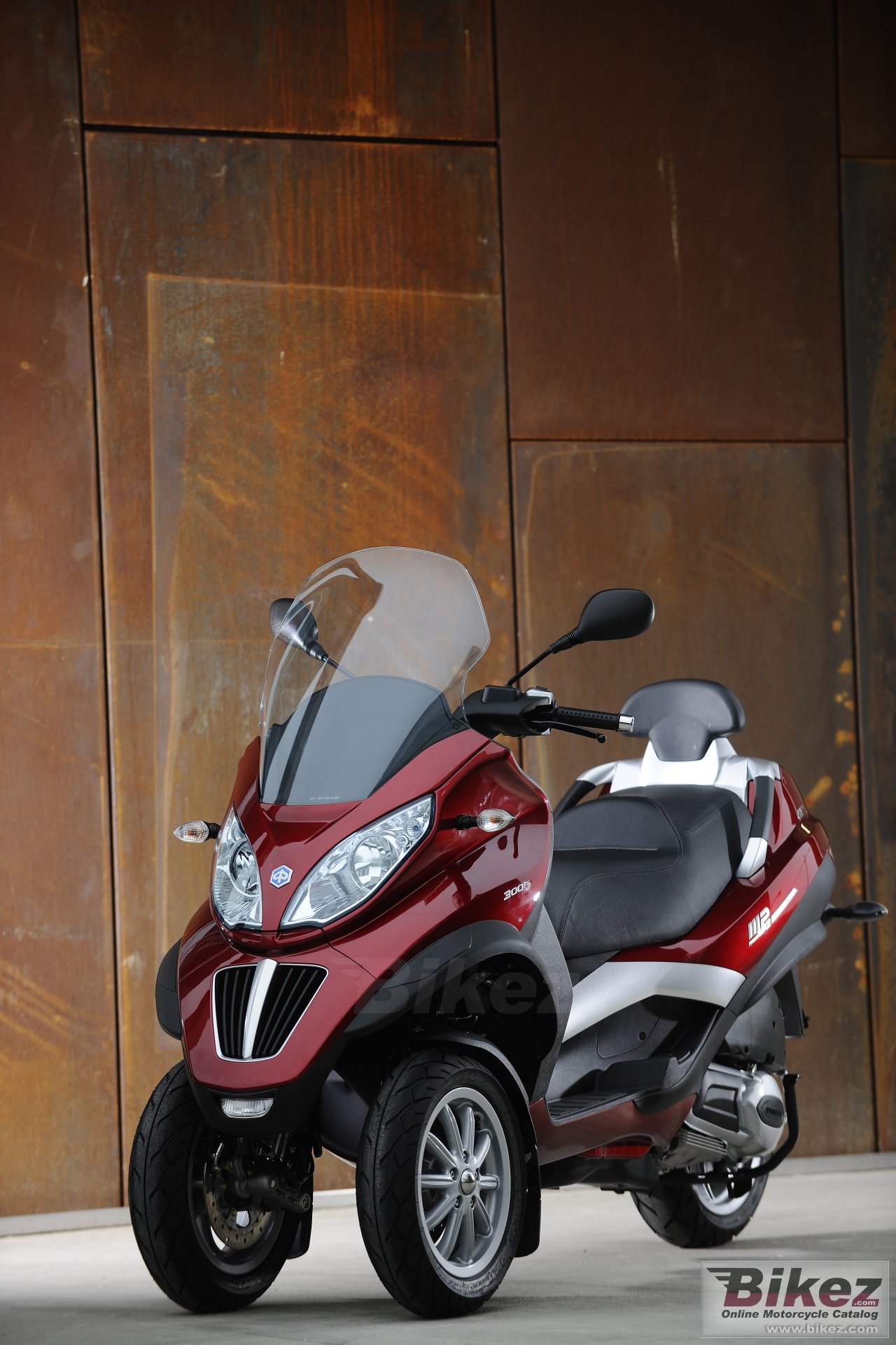 Thumbnail for Piaggio MP3 LT 2011