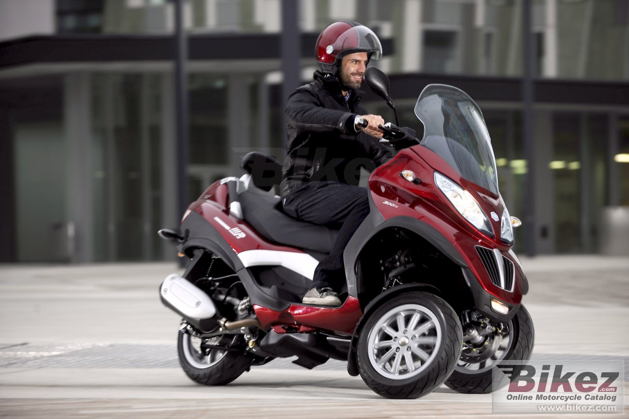 Thumbnail for Piaggio MP3 LT 2011